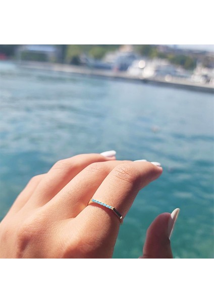 Gümüş Yüzük - Altıgen Sıra Çizgi Firuze Taşlı 925 Ayar Gümüş Alyans