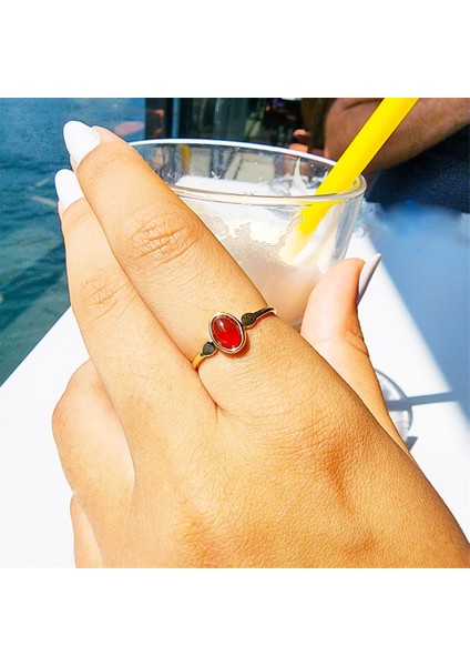 Gümüş Yüzük - Kırmızı Akik Taşlı Tektaş Evlilik Teklifi Yüzüğü-0.90 Karat Opal 925 Ayar Gümüş Yüzük