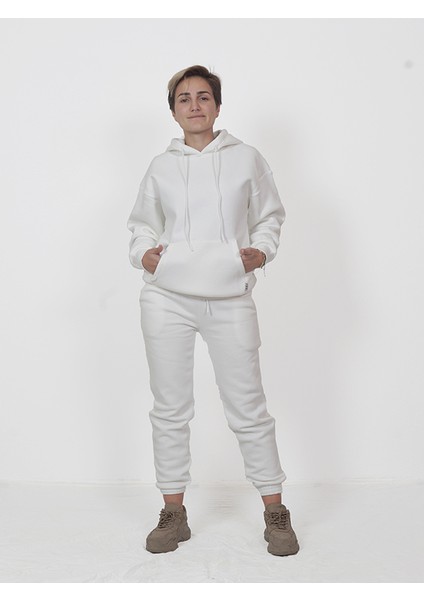 Beyaz Eşofman Takım