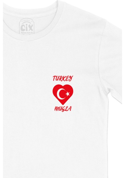 Muğla Türkiye Bayraklı Kalpli Cep Logo Tasarımlı Beyaz Tişört fiyatları