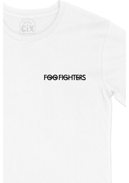 Foo Fighters Logolu Cep Logo Tasarımlı Beyaz Tişört fiyatları