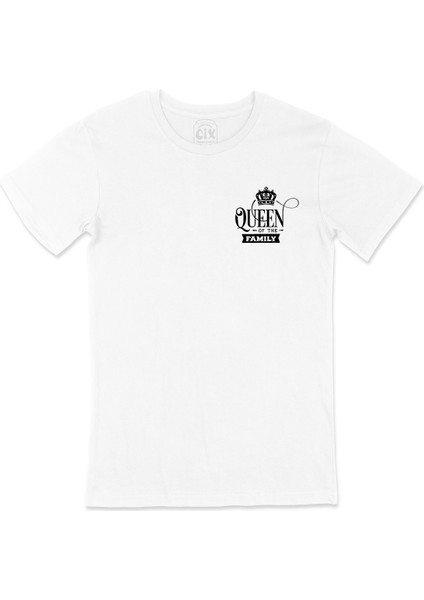Aile Kombin Queen Cep Logo Tasarımlı Beyaz Tişört