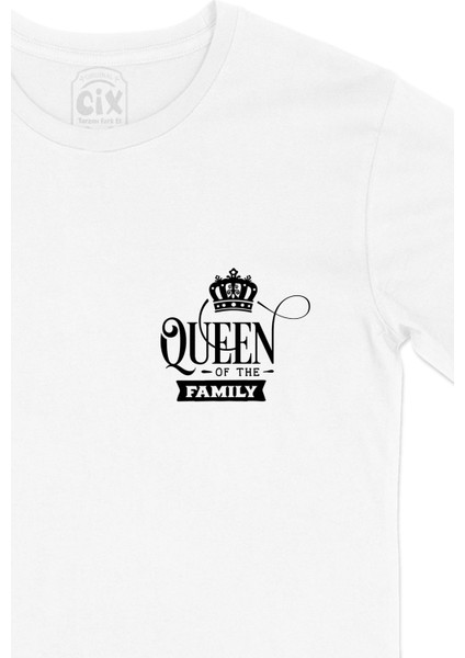 Aile Kombin Queen Cep Logo Tasarımlı Beyaz Tişört fiyatları