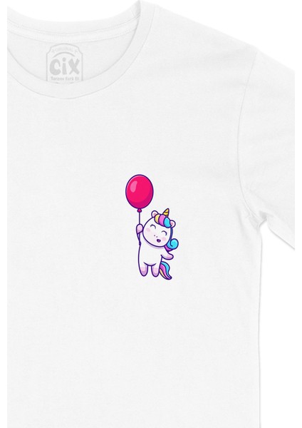 Bolonlu Unicorn Cep Logo Tasarımlı Beyaz Tişört