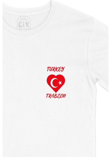 Trabzon Türkiye Bayraklı Kalpli Cep Logo Tasarımlı Beyaz Tişört fiyatları