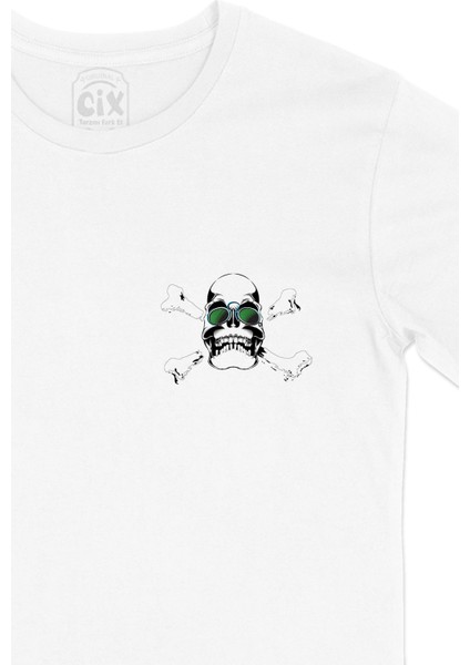 Yeşil Gözlüklü Kuru Kafa Cep Logo Tasarımlı Beyaz Tişört fiyatları