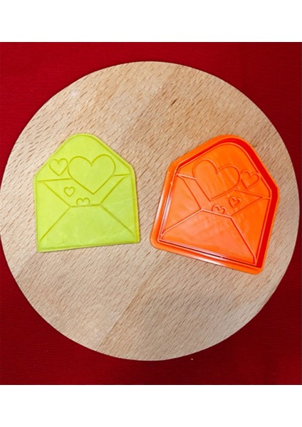 Sevgililer Günü Kalpli Zarf Kurabiye Kalıbı modelleri