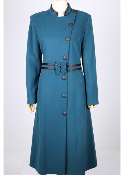 Düğmeli Kemerli Kaşe Kap