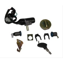 Motosvn 125 Zn-Znu Kontak Kilit Seti