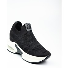 Guja 300 - 4 Siyah Kalın Taban Günlük Kadın Ayakkabı