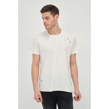 Cekmon Erkek Asimetrik Yırtık Detaylı Bisiklet Yaka Kısa Kollu Basic T-Shirt