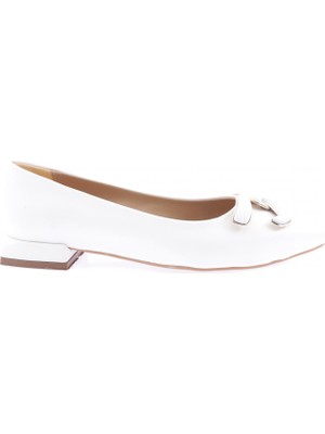 DGN 2606-23Y Kadin Sivri Burun Metal Tokali Babet