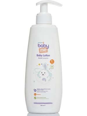 Baby Me Bebek Losyonu 300 ml Paraben İçermeyen Bitkisel Formül ile Hassas Ciltler İçin Özel