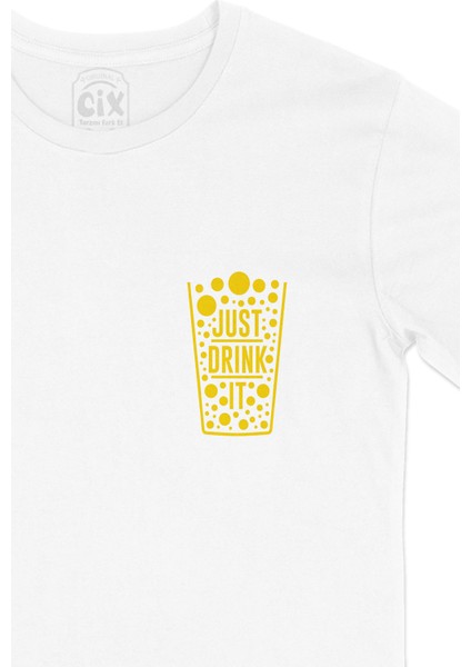 Just Drink It Cep Logo Tasarımlı Beyaz Tişört fiyatları