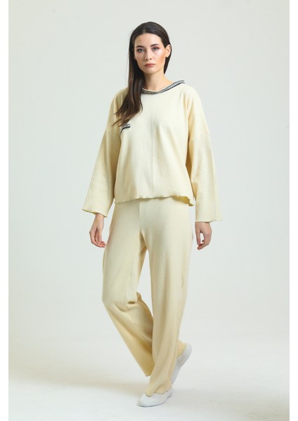 Fitilli Desenli Pijama Takımı