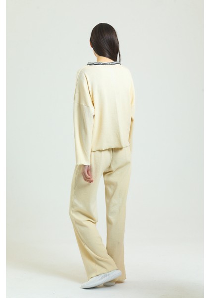 Fitilli Desenli Pijama Takımı fırsatları
