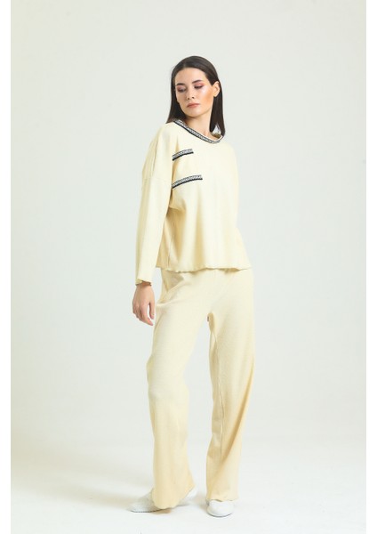 Fitilli Desenli Pijama Takımı indirimleri