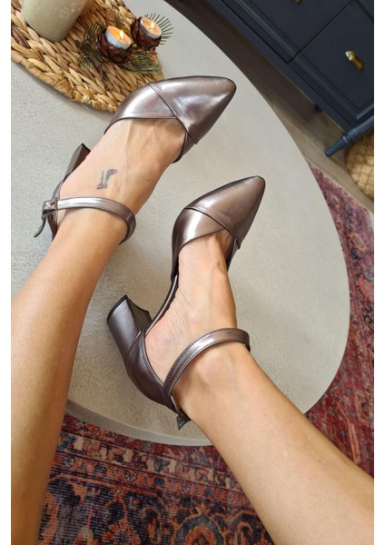 015 046 Topukla Kadın Abiye Ayakkabı modelleri