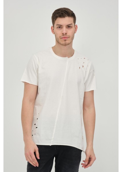 Erkek Asimetrik Yırtık Detaylı Bisiklet Yaka Kısa Kollu Basic T-Shirt
