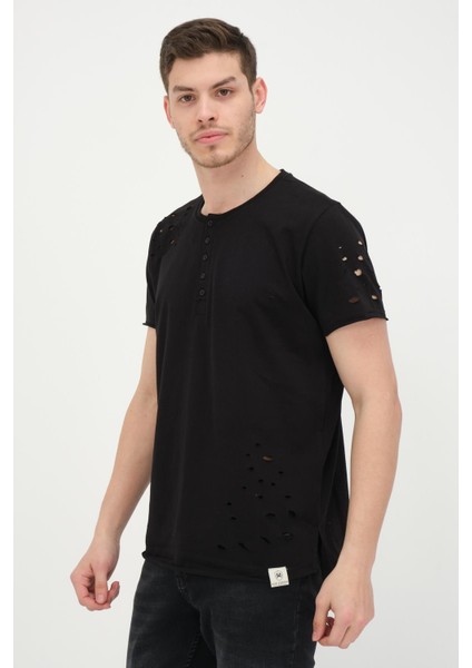 Erkek Düğmeli Yırtık Detaylı Kısa Kollu Basic T-Shirt