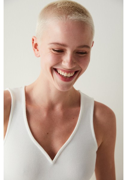 Tel Yaka Detaylı Bodysuit indirimleri
