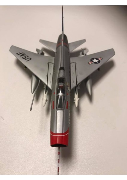 North American F-100 C Super Sabre Pm Model Avcı-Bombardıman Uçağı Demonte Plastik Maketi