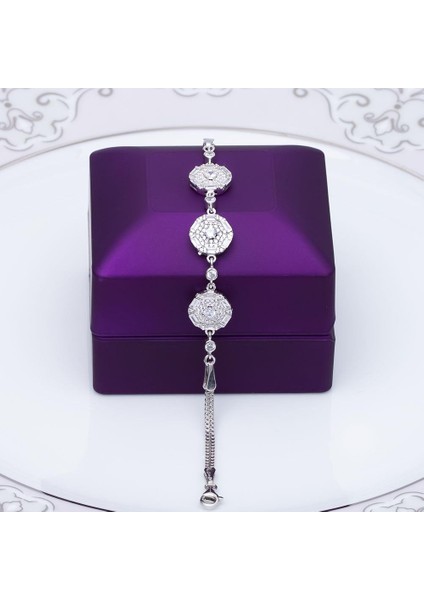 Baget Taşlı Çiçek Model 925 Ayar Gümüş Kadın Bileklik fiyatları