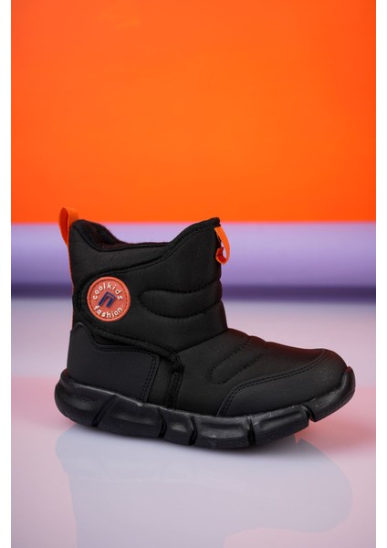 Cırtlı Siyah Çocuk Kar Botu