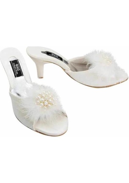 125 Tüylü Incili Bayan Terlik