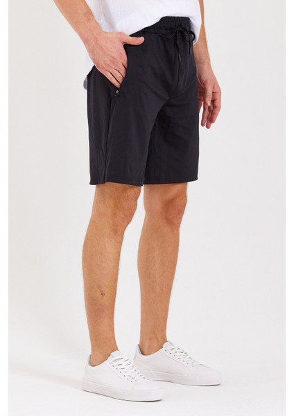 Erkek Reflektör Logo Regular Fit Cepli Spor Şort fırsatları
