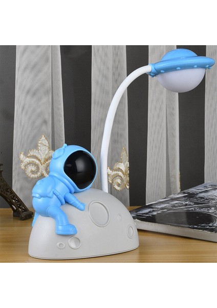 Astronot Masa Lambası Usb Şarj Edilebilir LED Lamba Uzay Adamı