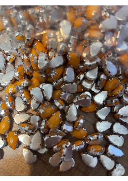 1 cm 2 mm Turuncu Kasalı Dikme Damla Taş Boncuk (50 Adet)