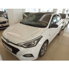 Omsa Hyundai I20 Yarasa Batman Ayna Kapağı Piano Black 2014 ve Sonrası