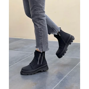 Kaymaz Kauçuk Taban Bağcıklı Fermuarlı Su Geçirmez Fermuar Desen Detay Kadın Bot