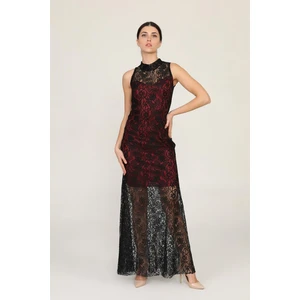 Dik Yaka Siyah Dantel Balık Elbise