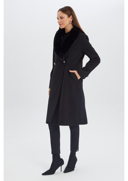 Kürk Yaka Cep Detaylı Siyah Kaşe Kaban 13092 fırsatları