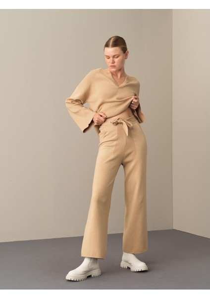 Kadın Bej Regular Fit Triko Pantolon