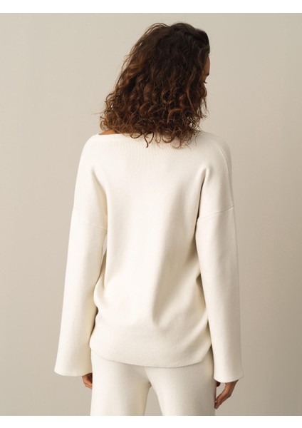 Kadın Ekru Oversize Kazak indirimleri