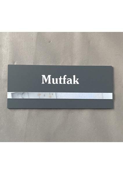 Soft Seri Minimal Pleksi Mutfak Kapı Isimliği