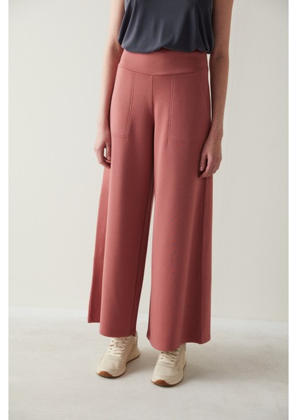 Geniş Paçalı Jogger Pantolon