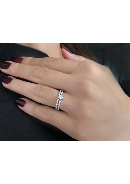 F Renk Toplam 0,53 Karat Pırlanta Tektaş Yüzük ve Alyans 0407R0052 fırsatları