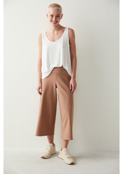 Kısa Flare Pantolon