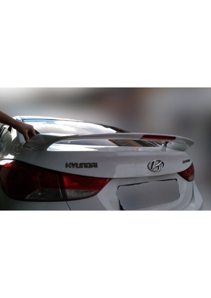 Hyundai Elentra 2011-2015 Işıklı Spoiler Boyalı