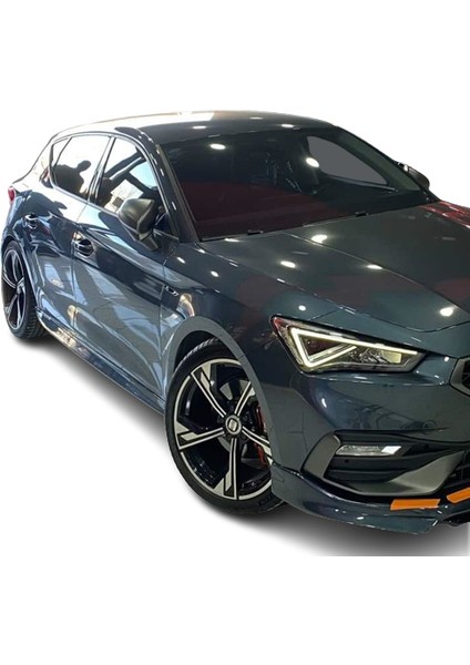 Seat Leon Mk4 (2021-2022) Aero Yan Marşpiyel Seti (Plastik)