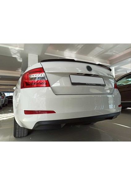 Skoda Octavıa 2015-2019 Spoiler (Boyasız)