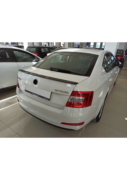 Skoda Octavıa 2015-2019 Spoiler (Boyasız) fiyatları