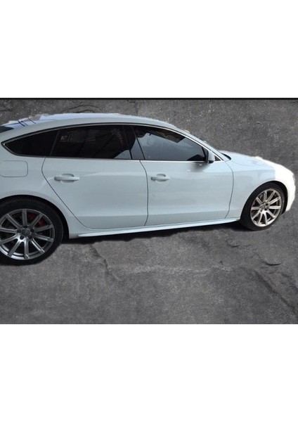 Audi A5 S-Line Yan Marşpiyel Boyalı