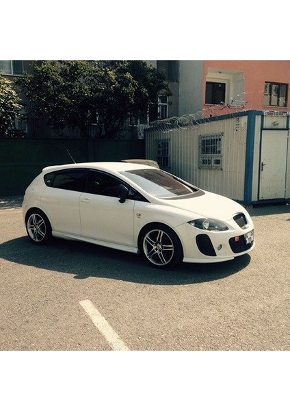 Seat Leon Mk2 Yan Marşpiyel -Plastik