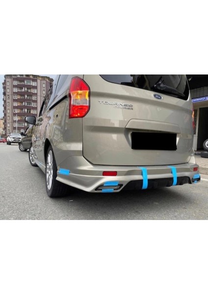 Ford Tourneo Courier Egzoz Görünümlü Arka Tampon Eki (Plastik)