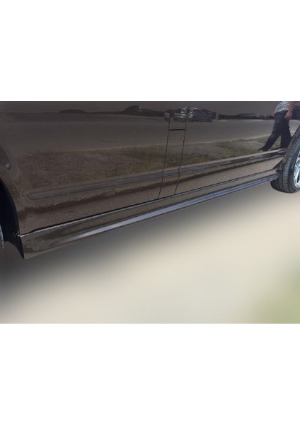 Ford Mondeo Model Yan Marşpiyel Boyalı